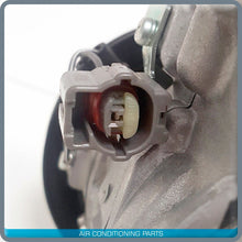 Load image into Gallery viewer, New DENSO A/C Compressor for 05-2010 Hino 145 165 185 268 338 7.7L - 88310E0110 - Qualy Air