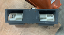 Load image into Gallery viewer, New A/C Universal Blower Motor - 2 Vents - 12V - Qualy Air