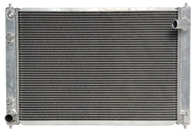 Cargar imagen en el visor de la galería, Radiator fits 09-13 INFINITI G37 V6 3.7L / 09-19 NISSAN 370Z V6 3.7L - Qualy Air