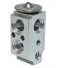 Load image into Gallery viewer, A/C Expansion Valve for Hyundai Accent 2014 to 2017 / Kia Rio 2013 to 2017 - Qualy Air