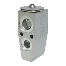 Cargar imagen en el visor de la galería, New A/C Expansion Valve fits Chevrolet Impala - 2014 to 2020 - OE# 22980946 QR - Qualy Air
