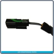 Load image into Gallery viewer, New OEM Thermostatic Switch Sensor for Ford Mustang 2015-2016 - OE# T91759315262 - Qualy Air