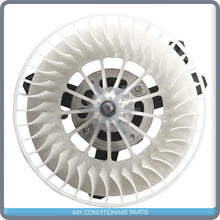 Load image into Gallery viewer, New A/C Blower Motor w/ Wheel fits International / Navistar - OE# 3542611C2 - Qualy Air