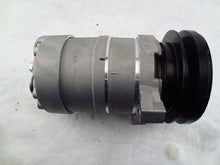 Load image into Gallery viewer, A/C Compressor HR6/DA6 for Chevrolet B60, C5500 Kodiak, C60, C60 Kodiak, C... QR - Qualy Air