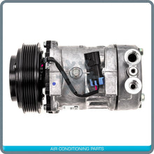 Load image into Gallery viewer, New Sanden OEM 4079 AC Compressor for Kenworth/ Peterbilt 320,382,384,389,587 - Qualy Air