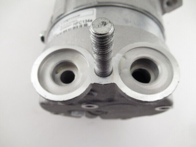 A/C Compressor V5 for OE# 1135025 1135295 1135323 QR - Qualy Air