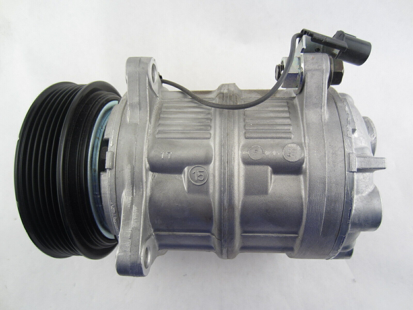 A/C Compressor OEM DKS15CH for Volvo S40, V40 QR - Qualy Air