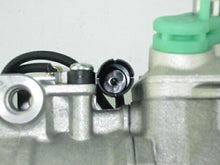 Cargar imagen en el visor de la galería, A/C Compressor OEM Denso 7SBU16C for Land Rover Freelander / Rover 75 QR - Qualy Air