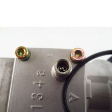 Cargar imagen en el visor de la galería, A/C Compressor for JOHN DEERE 6100, 6500, 6600, 7450, 9930, 9965, 9970.. - Qualy Air