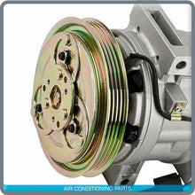 Cargar imagen en el visor de la galería, NEW A/C Compressor &amp; Clutch fits John Deere - OE# 5678110286/ 506211-7270 - Qualy Air