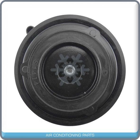 New A/C Compressor fits John Deere Tractors & Telescopic Handlers - Qualy Air