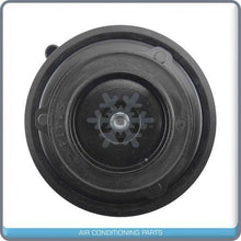 Cargar imagen en el visor de la galería, New A/C Compressor fits John Deere Tractors &amp; Telescopic Handlers - Qualy Air