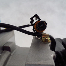 Cargar imagen en el visor de la galería, A/C Compressor for JOHN DEERE 6100, 6500, 6600, 7450, 9930, 9965, 9970.. - Qualy Air