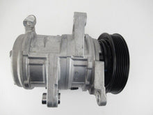 Cargar imagen en el visor de la galería, A/C Compressor OEM Denso 10PA17E for Jeep Grand Cherokee QR - Qualy Air