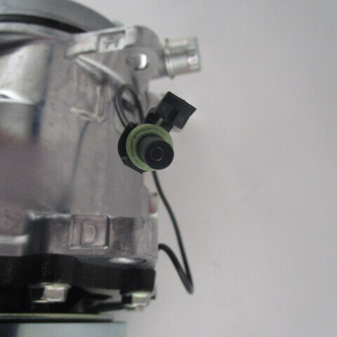 New OEM A/C Compressor fits New Holland - OE# 87649991 - Qualy Air