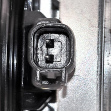 Load image into Gallery viewer, OEM A/C Compressor Chrysler 300 /Jeep Grand Cherokee / Dodge Charger, Durango.. - Qualy Air