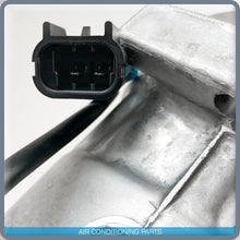 Load image into Gallery viewer, New OEM A/C Compressor International 9200/400 2006-07 / Prostar 2010 - Qualy Air
