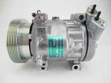 Cargar imagen en el visor de la galería, A/C Compressor OEM Sanden SD7V16 for OE# 8200866451 QR - Qualy Air