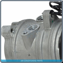 Cargar imagen en el visor de la galería, New A/C Compressor fits ZETOR TRACTOR - OE# 251902668 - Qualy Air