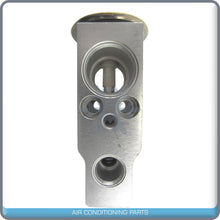 Cargar imagen en el visor de la galería, New AC Compressor KIT for Kubota Tractor M108S, M5040, M7040, M8540, M9540.. - Qualy Air