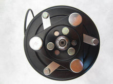Cargar imagen en el visor de la galería, A/C Compressor TRSA09 for Honda Insight QR - Qualy Air
