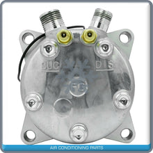Cargar imagen en el visor de la galería, New A/C Compressor for Tractor Ford 8160 8260 8360 8560 - OE# 82002069 - Qualy Air