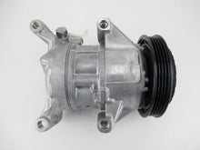 Cargar imagen en el visor de la galería, A/C Compressor OEM Denso 5TSE10C for Toyota Yaris, Yaris R QR - Qualy Air