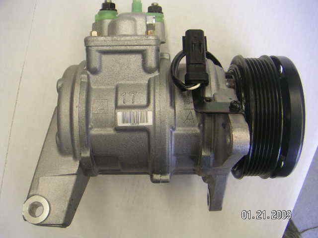 A/C Compressor OEM Denso 10PA17J for Chrysler Grand Voyager, Town & Countr... QR - Qualy Air