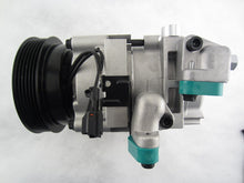 Load image into Gallery viewer, A/C Compressor OEM HS18 for XG300, XG350 / Amanti QR - Qualy Air