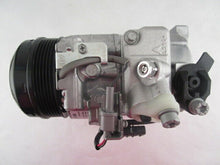 Load image into Gallery viewer, New OEM A/C Compressor for Mercedes-Benz C250, C300, C350, ML350, SLK250.. QR - Qualy Air