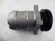 Load image into Gallery viewer, A/C Compressor HR6/DA6 for Chevrolet B60, C5500 Kodiak, C60, C60 Kodiak, C... QR - Qualy Air