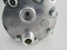 Load image into Gallery viewer, A/C Compressor SD709 for Land Rover Defender 110, Defender 90, Range Rover... QR - Qualy Air