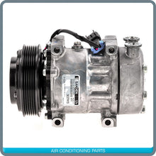 Load image into Gallery viewer, New Sanden OEM 4079 AC Compressor for Kenworth/ Peterbilt 320,382,384,389,587 - Qualy Air