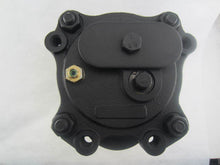 Cargar imagen en el visor de la galería, A/C Compressor OEM A6 for Cadillac Calais, Commercial Chassis, DeVille, Fl... QR - Qualy Air
