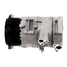 Cargar imagen en el visor de la galería, New A/C Compressor fits Toyota Hiace Comuter Bus 2.7L (2TRFE) - 2005 to 2018 - Qualy Air