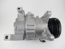 Cargar imagen en el visor de la galería, A/C Compressor OEM 7SB16H for Lexus IS300 QR - Qualy Air