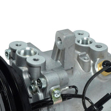 Cargar imagen en el visor de la galería, New OEM A/C Compressor fits Kubota Tractor M108S, M5040, M7040, M8540, M9540 QR - Qualy Air