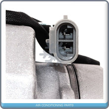 Load image into Gallery viewer, A/C Compressor 10SE18F for Chevrolet Colorado, LCF 3500 / GMC Canyon / Isu... QR - Qualy Air