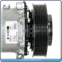 Load image into Gallery viewer, New OEM A/C Compressor for Freightliner Cascadia 125, 113, DD13, DD15 ISX - Qualy Air