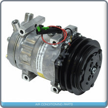 Cargar imagen en el visor de la galería, A/C Compressor for Freightliner FS65 / Western Star 4800, 4900, 4900E, 490... QU - Qualy Air