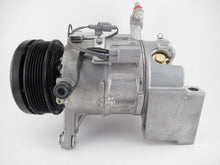 Cargar imagen en el visor de la galería, A/C Compressor OEM 7SB16H for Lexus IS300 QR - Qualy Air