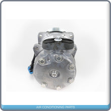 Load image into Gallery viewer, A/C Compressor OEM Sanden SD7H15 for Kenworth / Peterbilt QR - Qualy Air