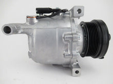 Cargar imagen en el visor de la galería, A/C Compressor OEM TRS105 for Mercedes-Benz SL500 QR - Qualy Air