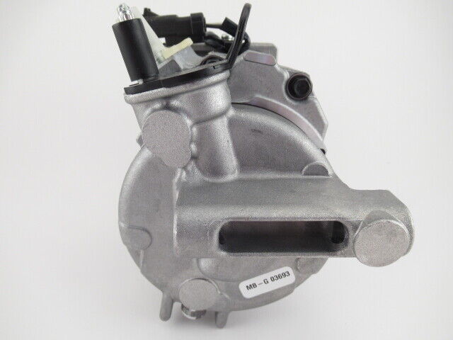 A/C Compressor OEM Denso 10SRE18C for Chrysler 300 / Dodge Challenger, Cha... QR - Qualy Air